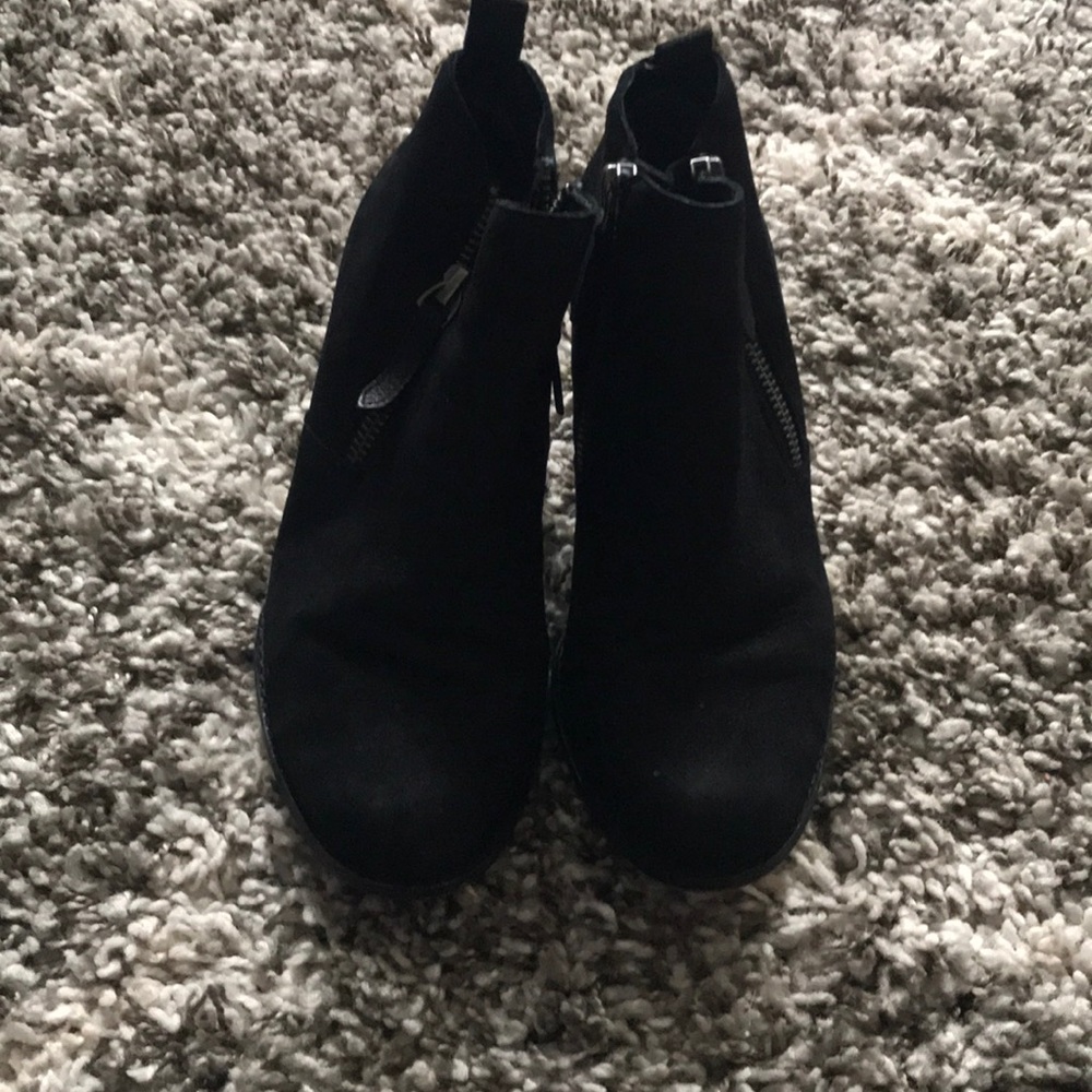 Caslon Booties Size 5